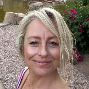 Meet your Posher, Marie